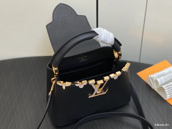 CAPUCINES BB VUITTON LOUIS 0508